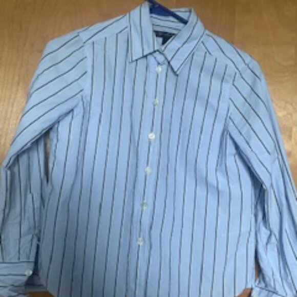 Banana Republic Button Down Shirt - Picture 3 of 5